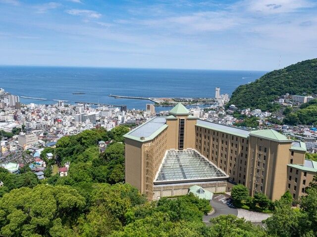 東京からのアクセスもよく観光に最適な環境です！
寮は賃貸アパートです！