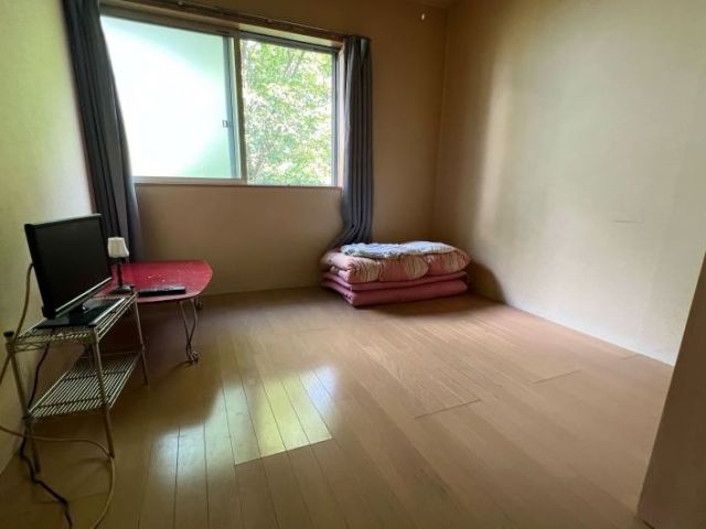 【女性寮：内観】室内には嬉しい風呂・トイレ付です★