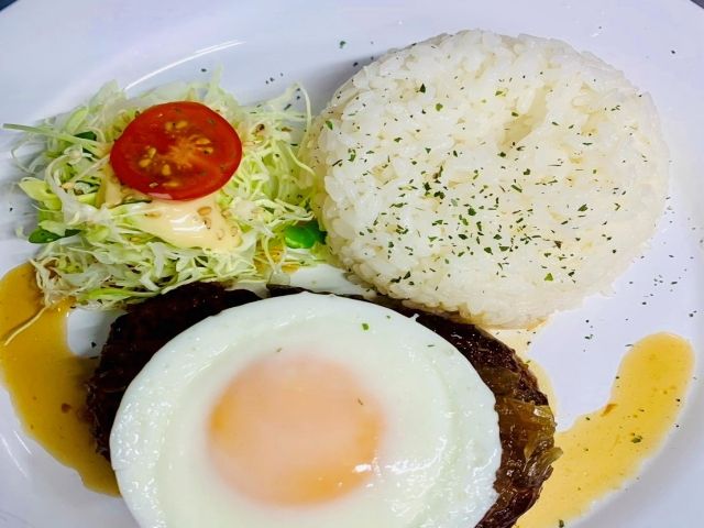 食事はおいしいです！