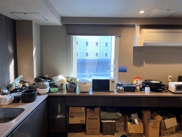 調理器具ありますので自炊も可能です♪