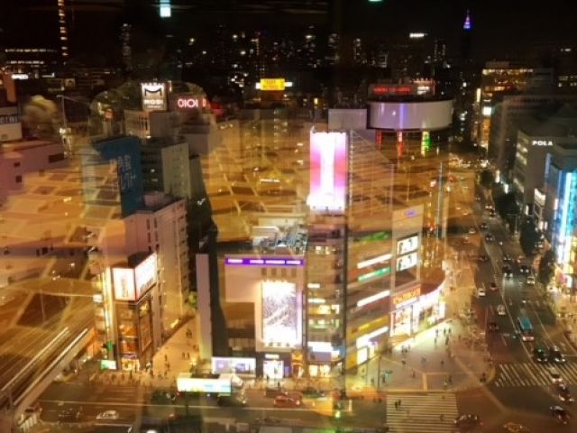 佐賀市までバスで45分なので意外と市街地までも近めです