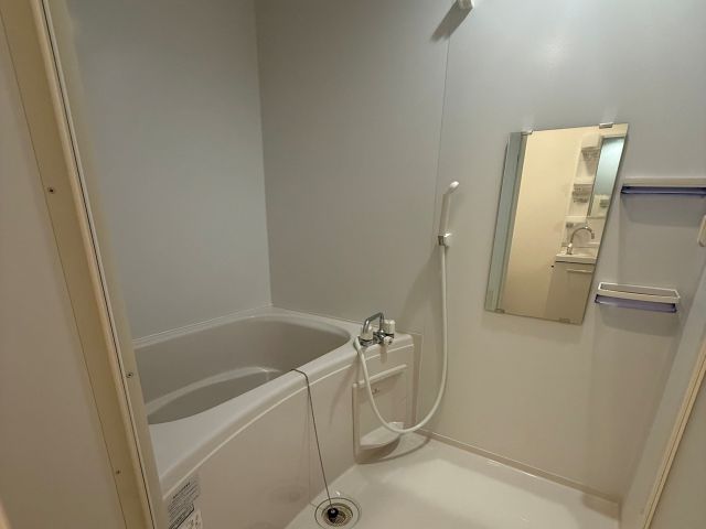 風呂トイレ別で快適♪