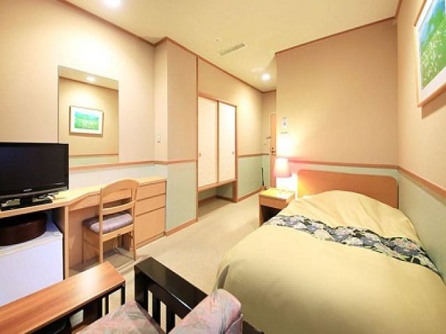 寮は客室寮か個室寮のどちらかになります！
どちらも個室なのでプライベートも快適♪