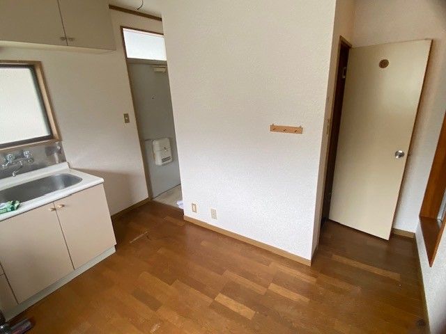 キッチン・Wi-Fi完備の個室寮！広々個室を一人で利用できます。
