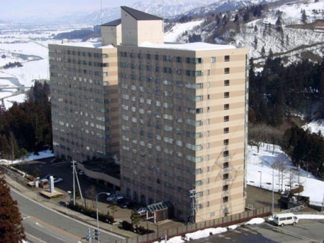 寮はリゾートマンション☆彡
簡易ジム・サウナ・大浴場・ロビーなど備わっています！