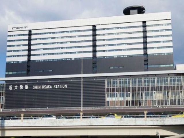 新大阪駅から徒歩1分のホテルになります!!