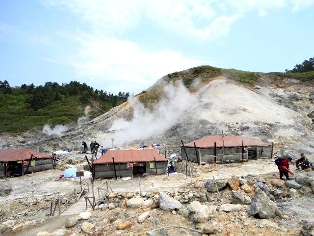 ラジウムを含む特殊な鉱物、日本では非常に希少な温泉です