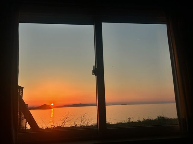 お部屋からは綺麗な夕陽が見られます！