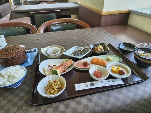 お客様と同じ豪華な朝食を無料で食べることが出来ます！