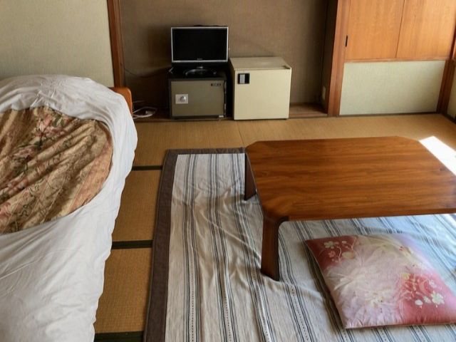寮は館内にある個室のお部屋です。通勤も楽々☆