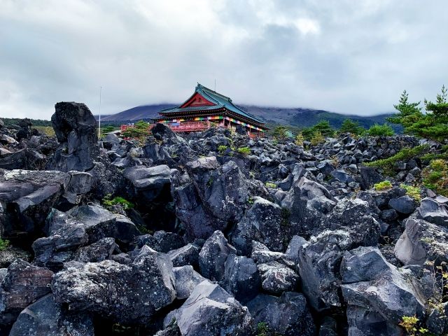 溶岩公園でのお仕事！