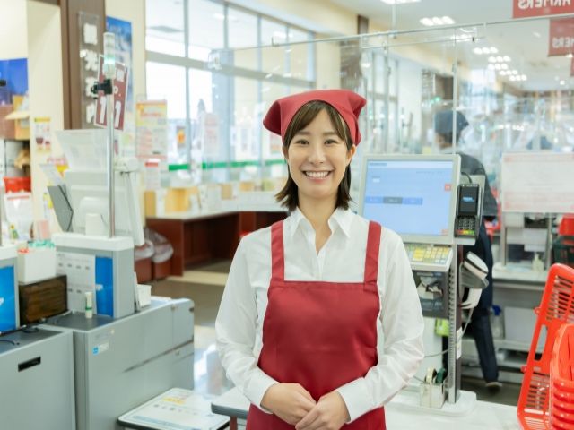 笑顔で接客ください！