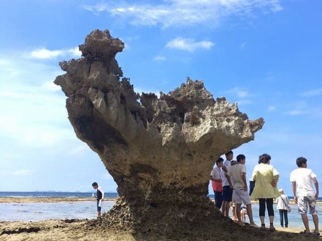 〔近くの観光地①〕ハートロック♪車で20分、手前には古宇利島という本島で海が綺麗なスポット
