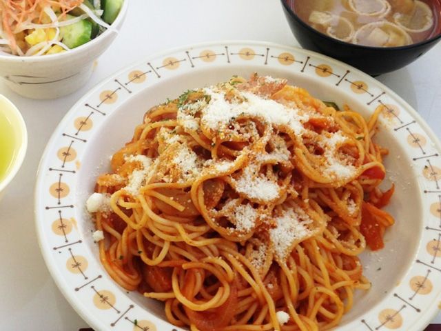従業員食堂の利用が可能！好評です☆