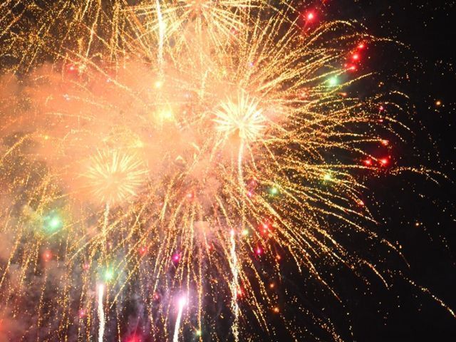 10月下旬までロングラン花火大会開催中！！