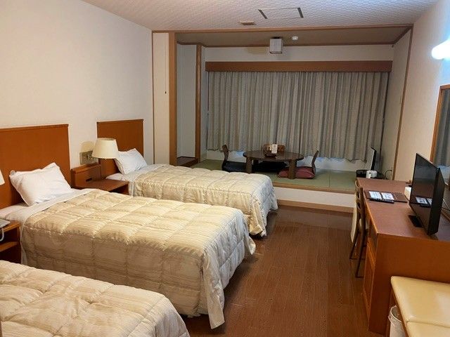 客室清掃のお仕事をお願いします！
基本的には4名程での清掃業務になります。