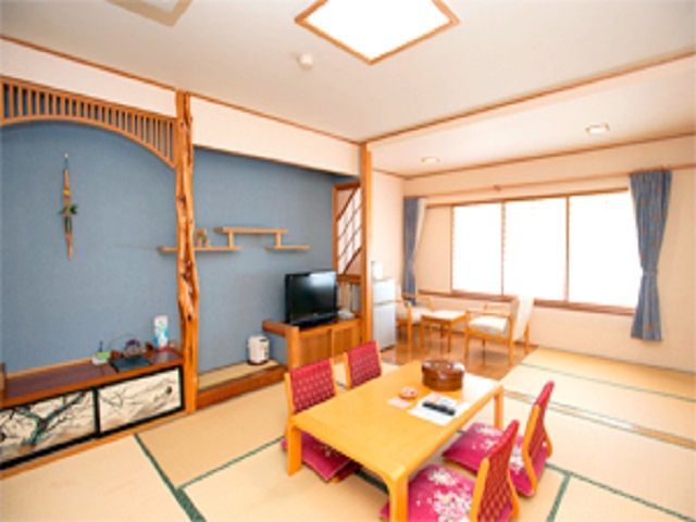 落ち着いた雰囲気の客室です☆