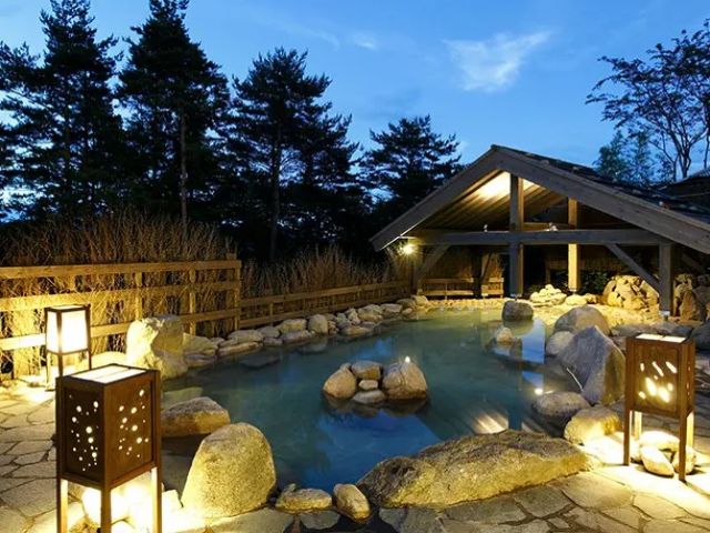 姉妹館（徒歩6.7分程度）の温泉入浴ができます！