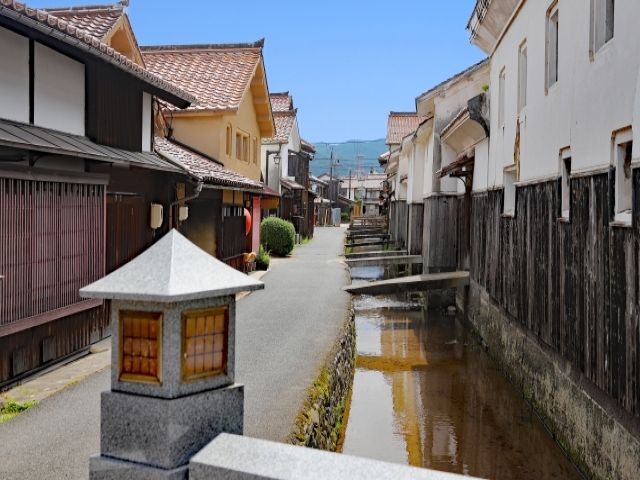 江戸・明治期の歴史ある街並みが楽しめます♪