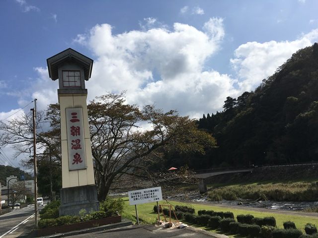 自然あふれるエリアで都会の喧騒を忘れることができます！！