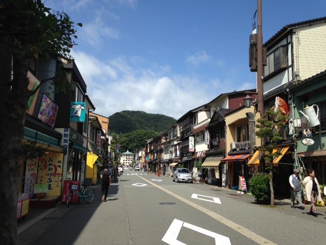 温泉地ならではの景色を味わえます♪