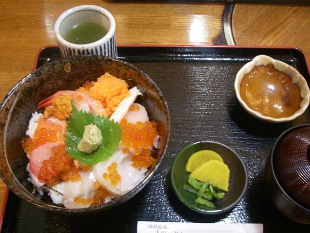 美味しい食事も醍醐味ですね！！！