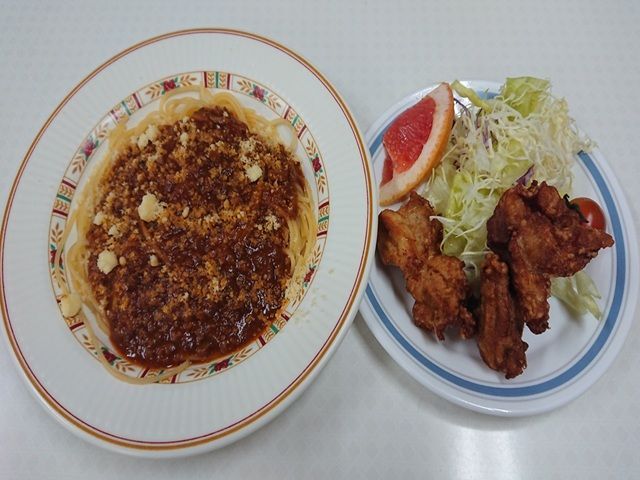 お食事の一例♪スキー場環境・寮環境・食事環境の揃ったベスト求人です！！お見逃しなく！