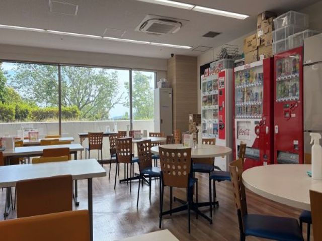 食堂は朝7時からオープンしてます！