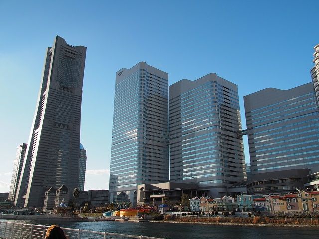 桜木町駅からすぐです!