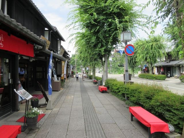歴史感じる街並みを楽しんでくださいね♪