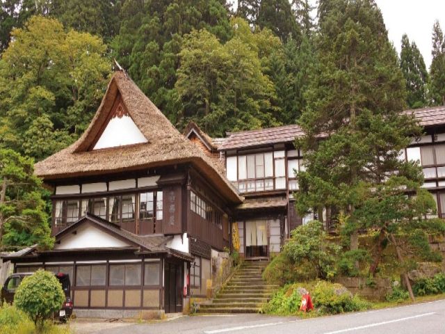 山形県にあります歴史があるお宿です！