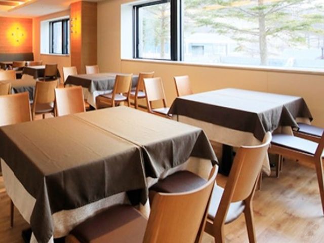 ホテル内のレストラン会場