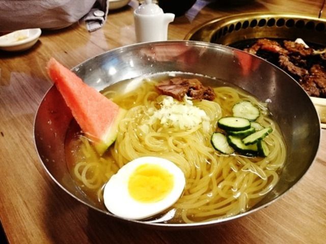 盛岡冷麺も人気のグルメです！