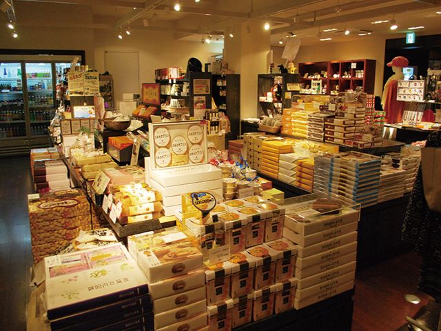 人気の売店のお仕事になります！