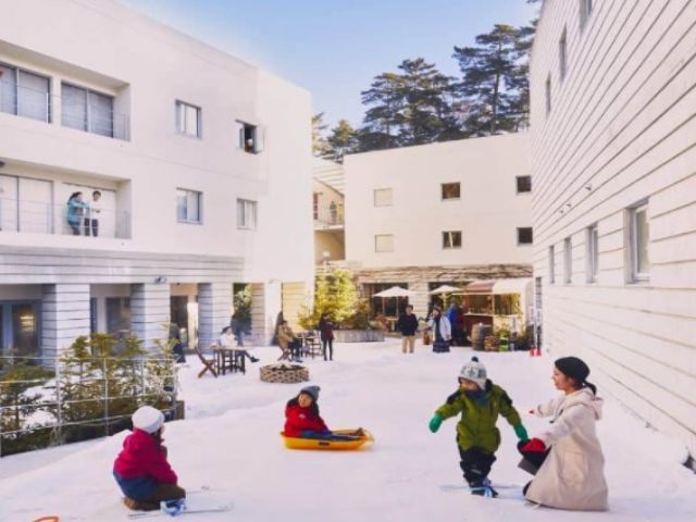 雪遊びを始めるお子様がたくさん！一緒に成長を見守ってください！