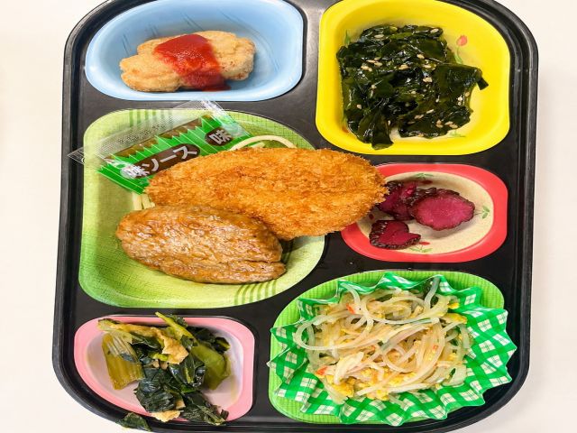休日も食事付き!