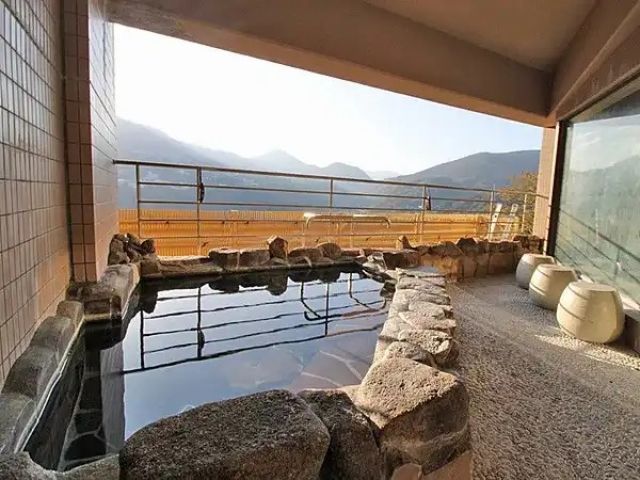 温泉も利用可能です！箱根の絶景を感じながら癒されてください！