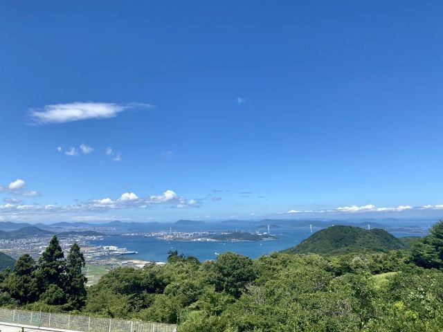 ホテルから瀬戸内海の眺めです！絶景です♪