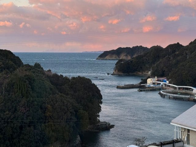 海が近いのできれいな景色が見れます。