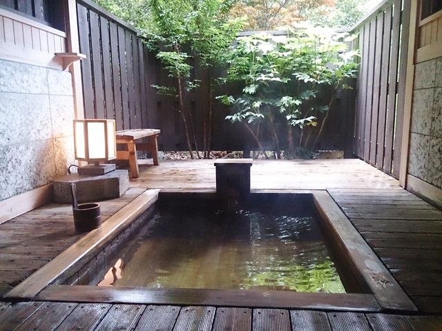 温泉はもちろん、魅力満載のエリアです