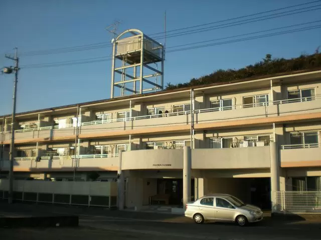 【寮外観】