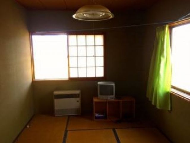 寮はこんな感じです♪Wi-Fi完備の個室寮♪