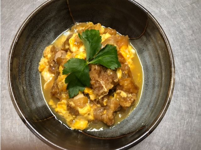 とある夜の賄いです！毎日出てくるものは変わるので、楽しみにしていてくださいね～♪