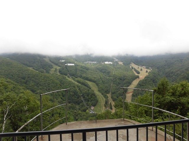 志賀高原は複数のゲレンデが点在しているエリア　色々なゲレンデで滑りたい方におススメ