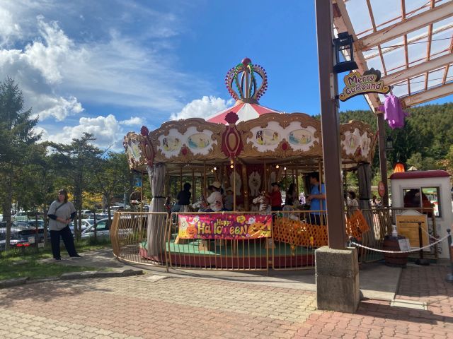 少し足を伸ばすと系列ホテルの遊園地が！
従業員割引で楽しめます！