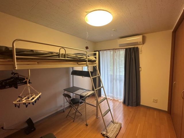 男性寮（個室寮で水回りは共同です）
ルームメイト同士でお出かけもしているみたいです！