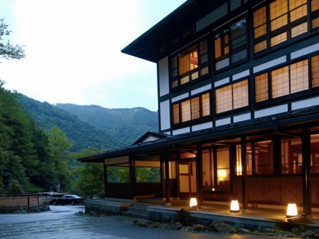 山がお好きな方にオススメ！
近隣に奥飛騨温泉や上高地といった観光スポットもアリ♪　