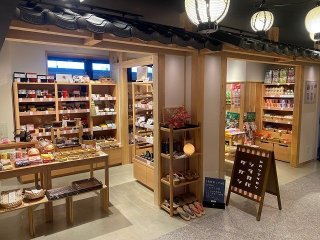 《白樺湖／人間関係抜群／毎日3食無料》稼ぎたい人♪♪担当おススメ◎