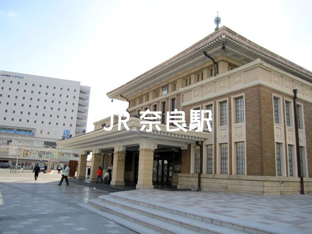 ＪＲや近鉄奈良駅から電車一本で大阪の繁華街に！休日を利用して買い物やＵＳＪも楽しめますよ。