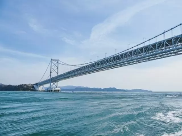 休日は淡路島の観光や神戸の観光がおすすめです☆